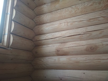 Отпескоструенные деревянные стены дома